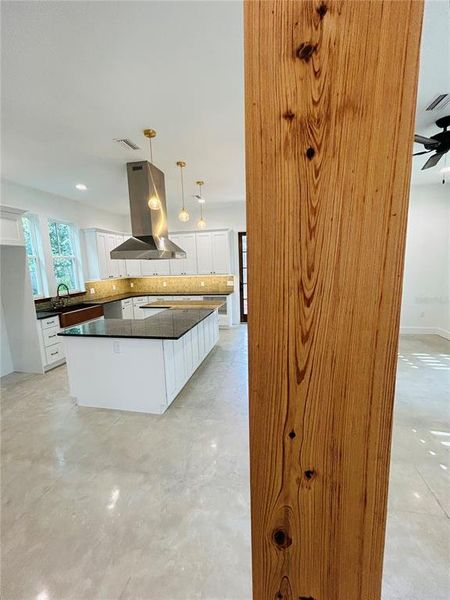 Image 34 of a home in .