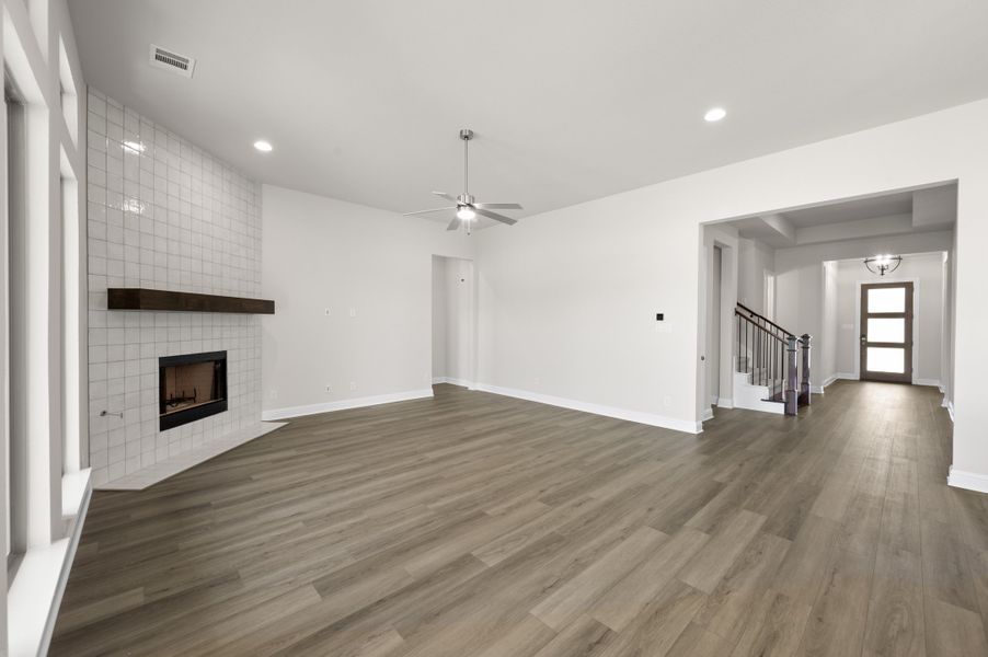 Spacious, unfurnished interior of a new home in Redden Farms, Midlothian (Image 22). Spacious, unfurnished interior of a new home in Redden Farms, Midlothian (Image 22).
