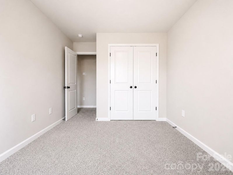Spacious, unfurnished interior of a new home in , Charlotte (Image 14).