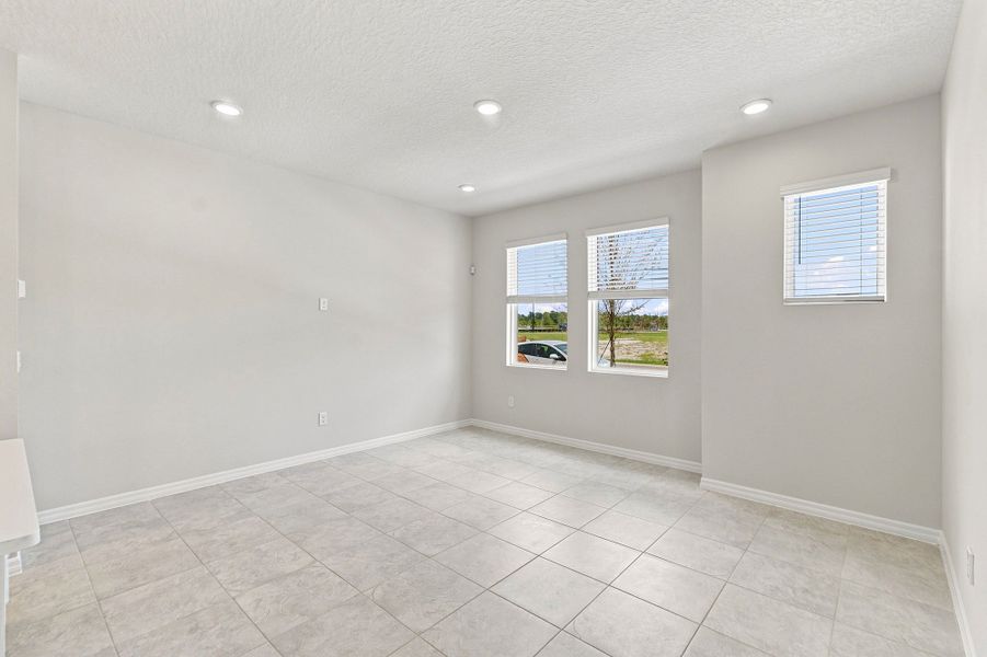 The Darwin - Family Room