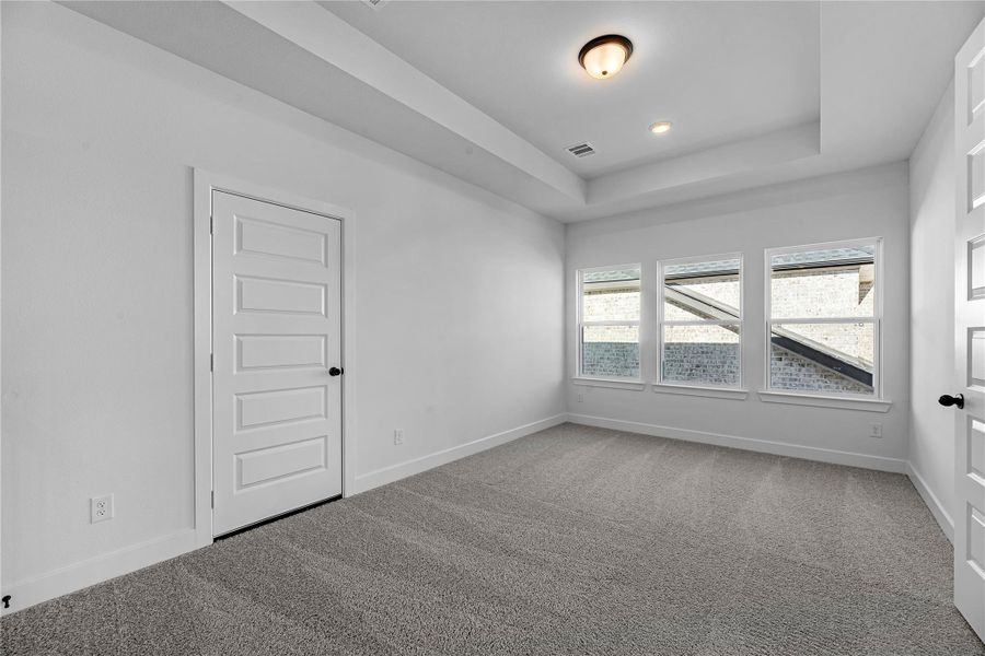 Spacious, unfurnished interior of a new home in The Grand Prairie, Hockley (Image 12).