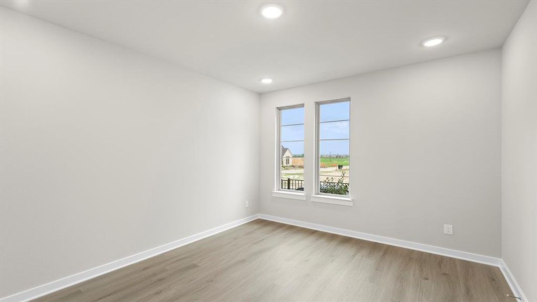 03. 1432 Waterford - Study