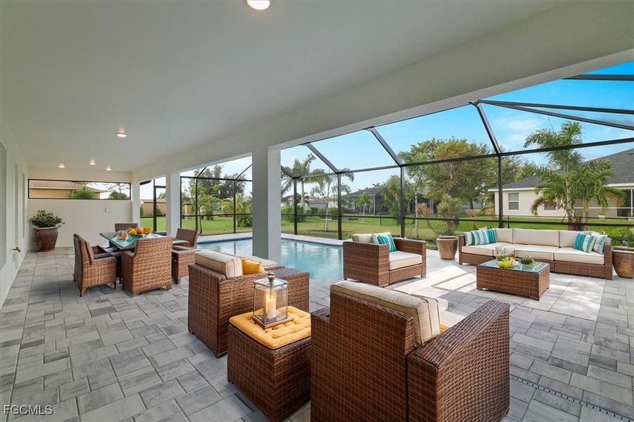 Image 36 of a home in Cape Coral.