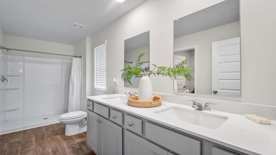 Furnished interior view inside a new home in Rice Hope, Port Wentworth (Image 8).