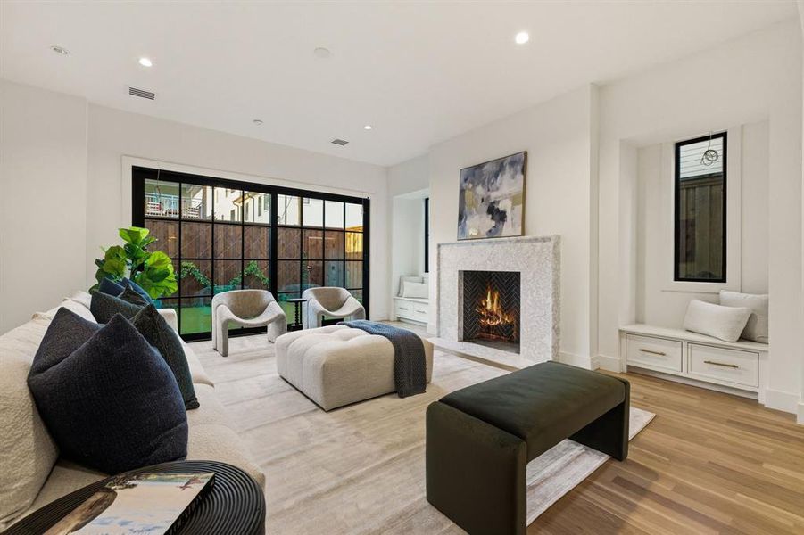Furnished interior view inside a new home in , Dallas (Image 5).