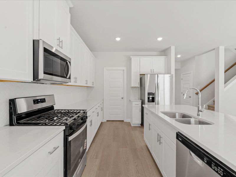 Welcome to the Dakota floorplan at Vickery Station.