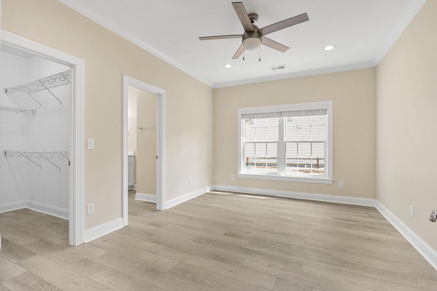 Spacious, unfurnished interior of a new home in , Johns Island (Image 20). Spacious, unfurnished interior of a new home in , Johns Island (Image 20).