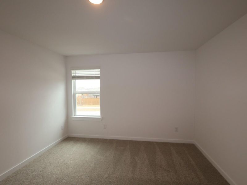Spacious, unfurnished interior of a new home in Summerview, Fulshear (Image 22).