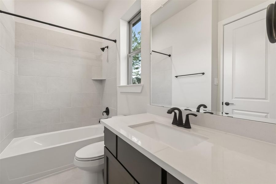 Furnished interior view inside a new home in Stewart’s Forest, Conroe (Image 18). Furnished interior view inside a new home in Stewart’s Forest, Conroe (Image 18).