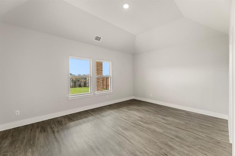 15. 1929 Saphire - Primary 15. 1929 Saphire - Primary