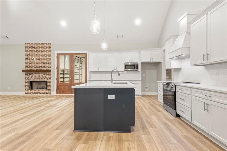 Furnished interior view inside a new home in , Carrollton (Image 9).