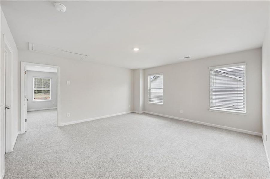 Spacious, unfurnished interior of a new home in Westmont Preserve, Powder Springs (Image 64).