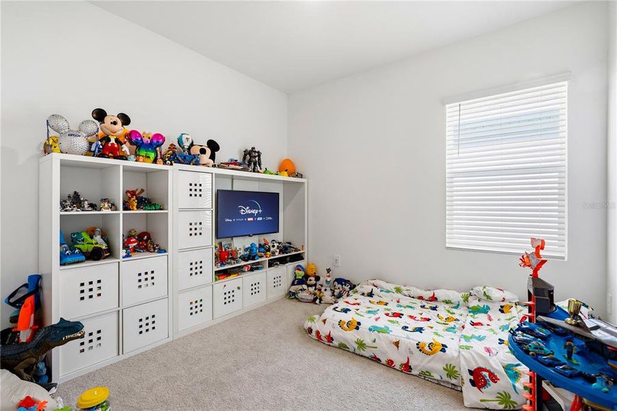Furnished interior view inside a new home in Wellness Ridge, Clermont (Image 12).