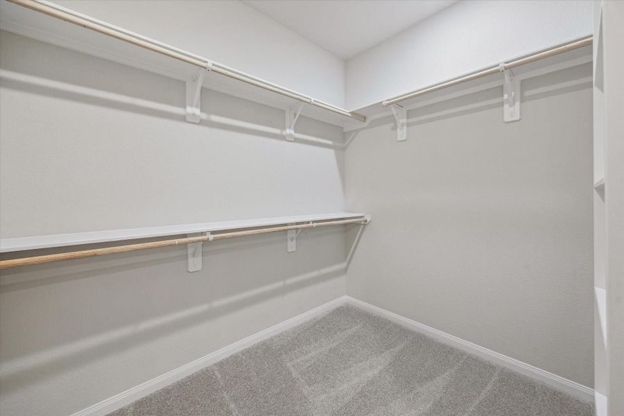 Spacious, unfurnished interior of a new home in Elyson, Katy (Image 19).