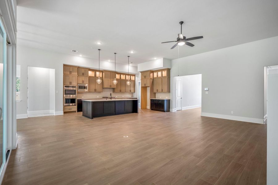 Spacious, unfurnished interior of a new home in Colton, Todd Mission (Image 38). Spacious, unfurnished interior of a new home in Colton, Todd Mission (Image 38).
