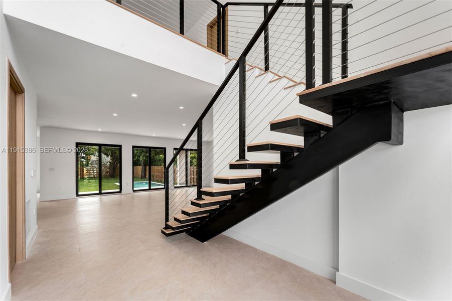 Spacious, unfurnished interior of a new home in , Miami (Image 17).