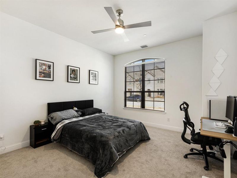 Furnished interior view inside a new home in , Grand Prairie (Image 10).