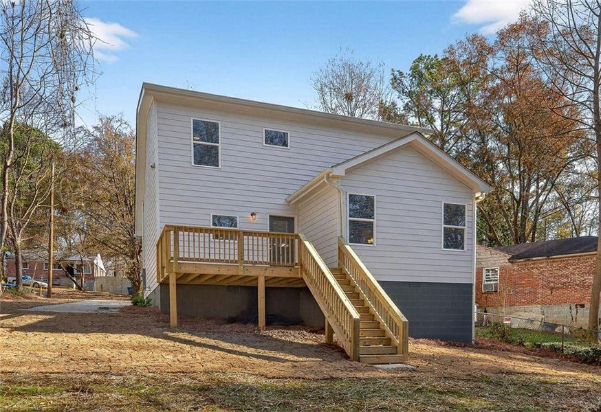 Exterior details and patio area of a home in , Atlanta (Image 21).