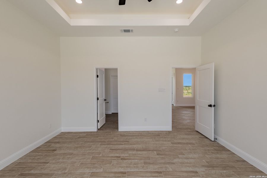 Spacious, unfurnished interior of a new home in , Eagle Pass (Image 21). Spacious, unfurnished interior of a new home in , Eagle Pass (Image 21).