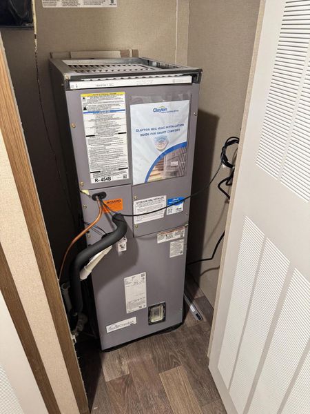 Close-up of interior finishes inside a home in , Ravenel (Image 16).