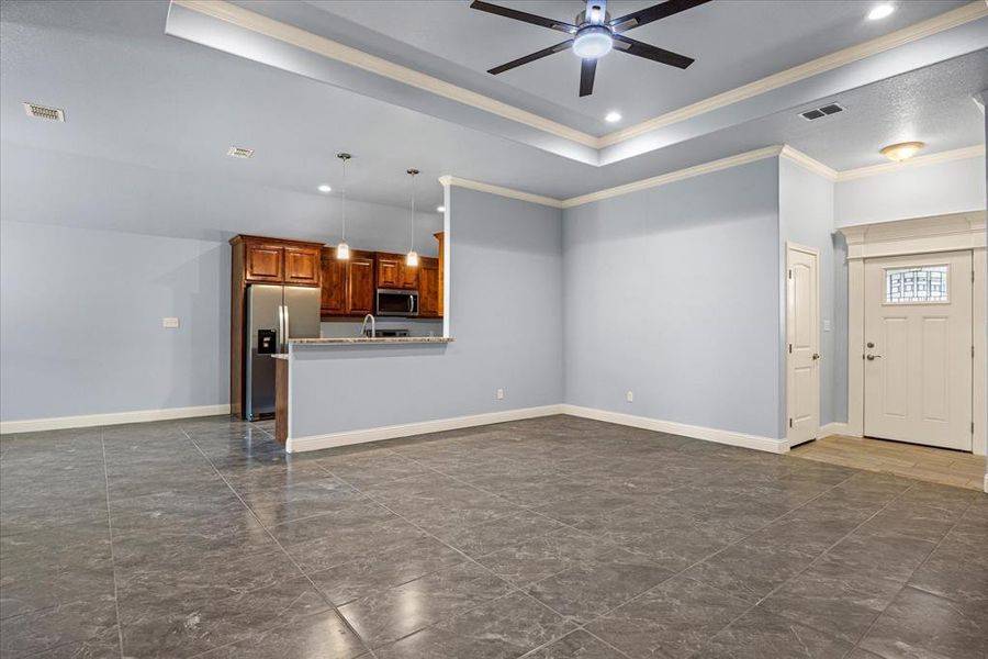 Spacious, unfurnished interior of a new home in , Granbury (Image 27). Spacious, unfurnished interior of a new home in , Granbury (Image 27).