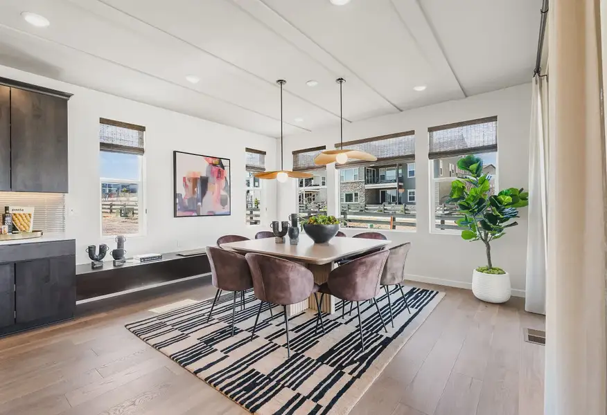 Cameron Model Dining - 6 of 20