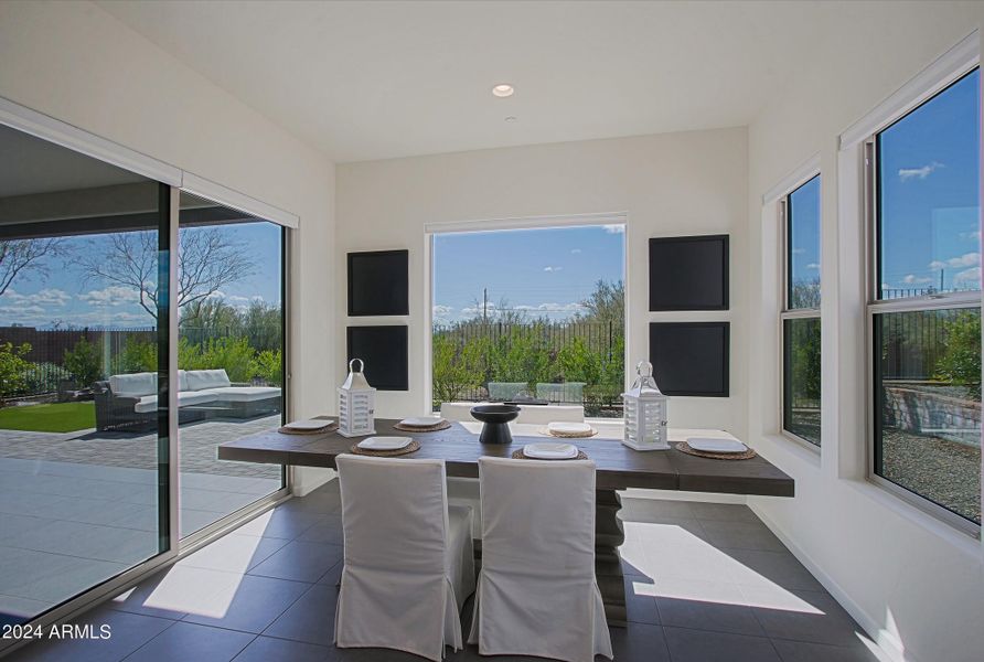 Dining Area 1