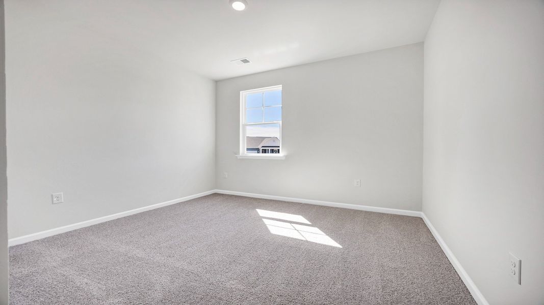 Representative unfurnished interior of a home built from the HAYDEN by D.R. Horton in Leatherstone, Blythewood (Image 21).