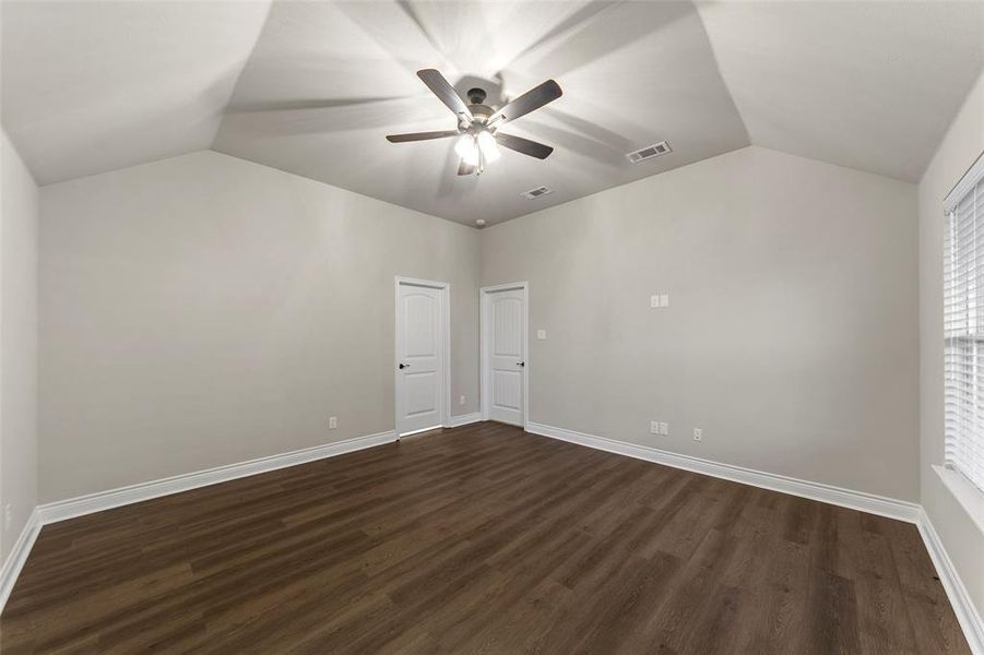 Spacious, unfurnished interior of a new home in , Greenville (Image 27). Spacious, unfurnished interior of a new home in , Greenville (Image 27).