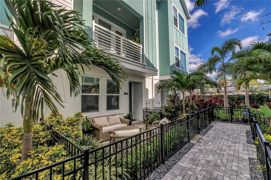 Front exterior of a new home in , St. Petersburg, FL, highlighting curb appeal (Image 23).