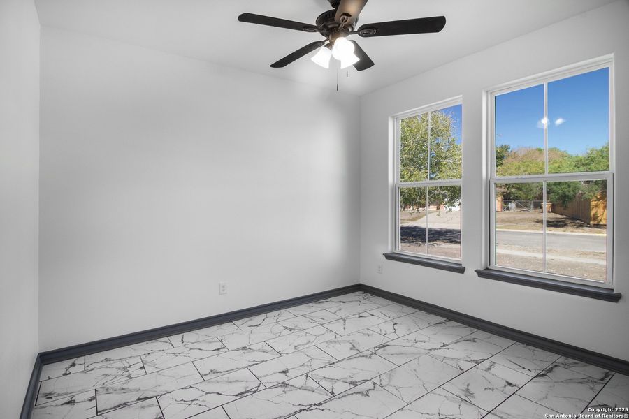 Spacious, unfurnished interior of a new home in , Corpus Christi (Image 16).