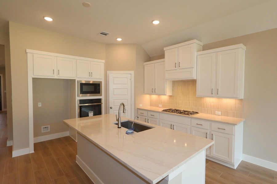 Furnished interior view inside a new home in Clopton Farms, Montgomery (Image 4).