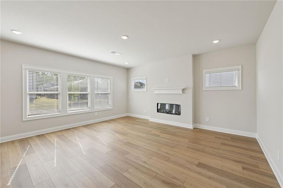 Spacious, unfurnished interior of a new home in Vines at Mill Creek - Estate Series, Braselton (Image 46).