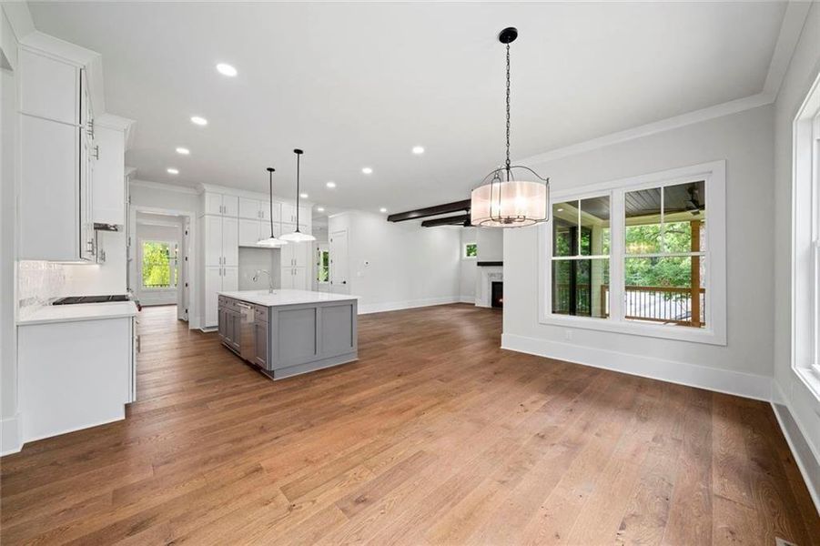 Spacious, unfurnished interior of a new home in , Atlanta (Image 21). Spacious, unfurnished interior of a new home in , Atlanta (Image 21).
