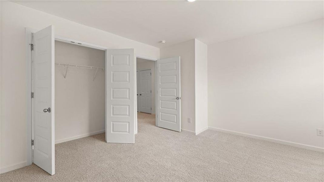 Spacious, unfurnished interior of a new home in , Loganville (Image 20).