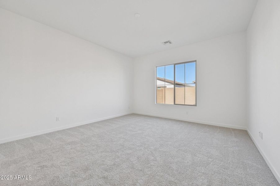 24-web-or-mls-E Stirrup St-S1212-024 24-web-or-mls-E Stirrup St-S1212-024