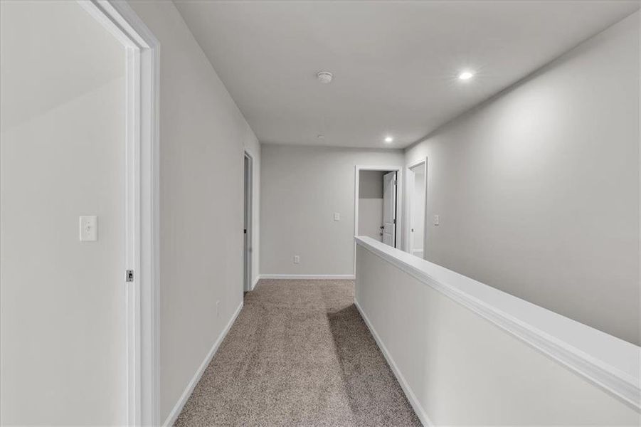 Spacious, unfurnished interior of a new home in Sweetlake Grove, Mableton (Image 32).