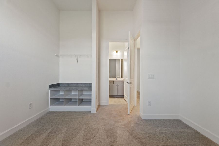 Representative unfurnished interior of a home built from the Oceanside by Park Square Residential in Paradiso Grande, Orlando (Image 23).