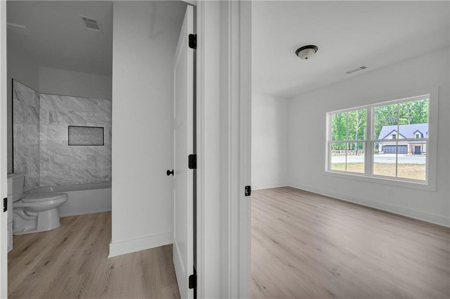 Spacious, unfurnished interior of a new home in , Lavonia (Image 53).