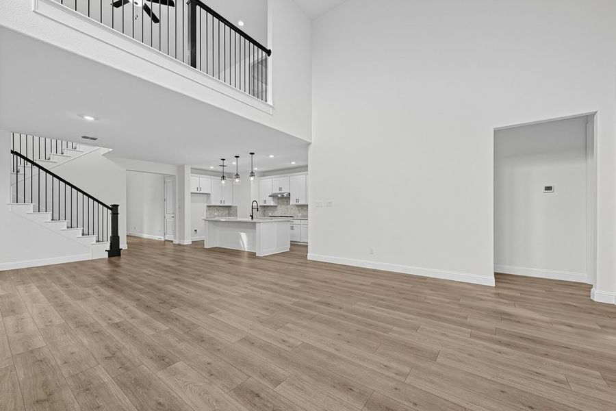Spacious, unfurnished interior of a new home in The Ridge at Northlake, Northlake (Image 17).