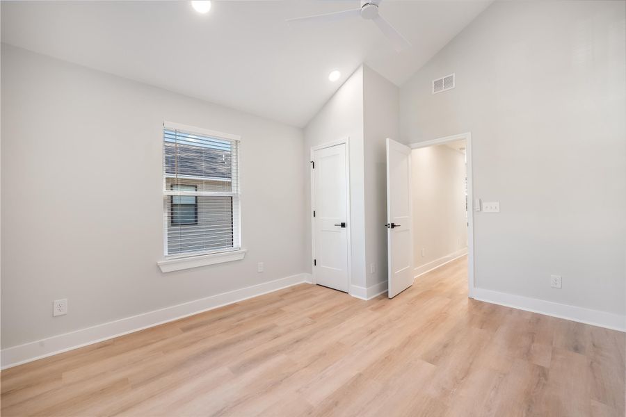 Spacious, unfurnished interior of a new home in , North Charleston (Image 27). Spacious, unfurnished interior of a new home in , North Charleston (Image 27).