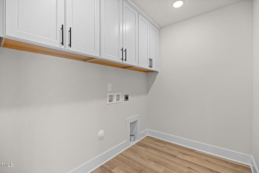 34-web-or-mls-596A7693