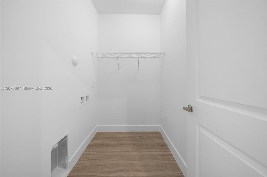 Spacious, unfurnished interior of a new home in Century Park Square, Florida City (Image 35). Spacious, unfurnished interior of a new home in Century Park Square, Florida City (Image 35).