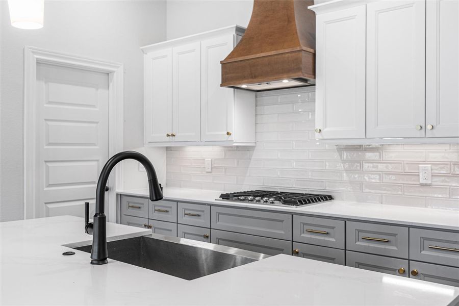 Close-up of interior finishes inside a home in Encino Estates, Dayton (Image 12).