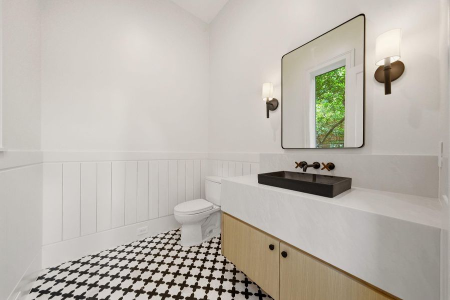 Furnished interior view inside a new home in , Houston (Image 30).