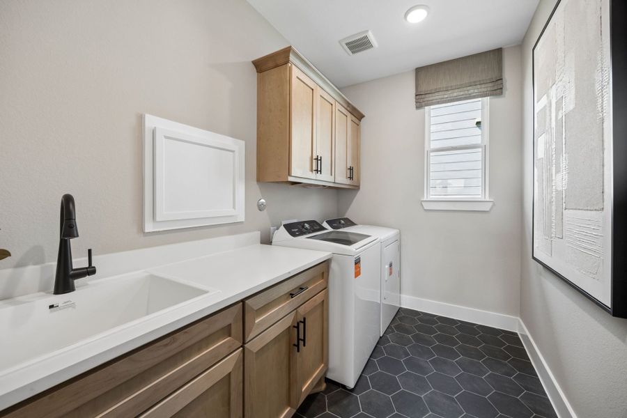 Representative furnished interior of a home built from the Prestige by Del Webb in Del Webb Bridgeland, Cypress (Image 14).