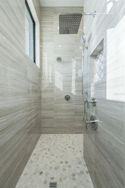 Close-up of interior finishes inside a home in , Fort Myers (Image 20). Close-up of interior finishes inside a home in , Fort Myers (Image 20).