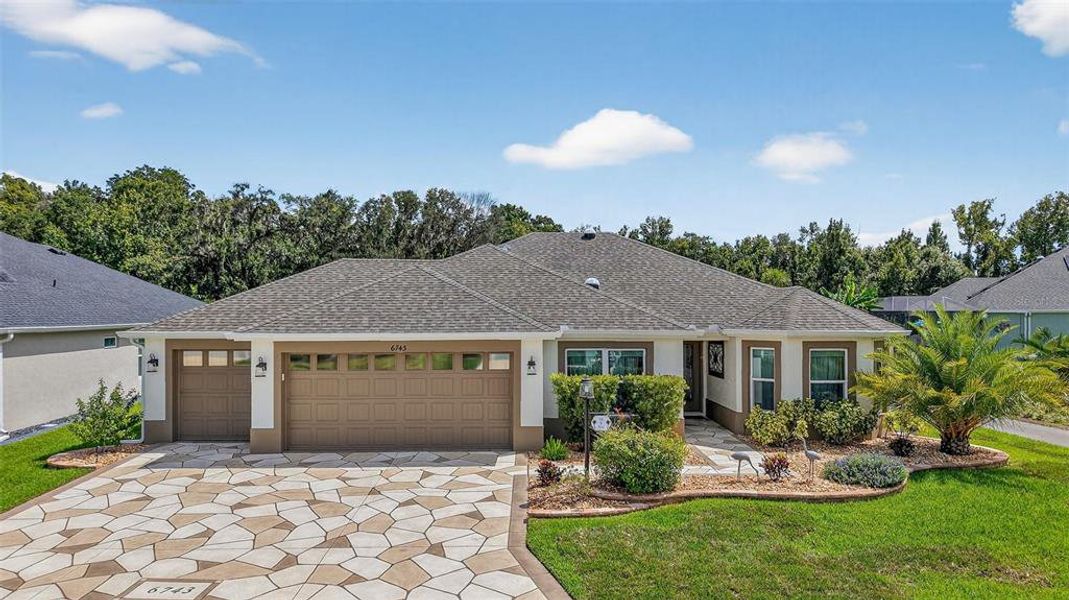 Image 38 of a home in .