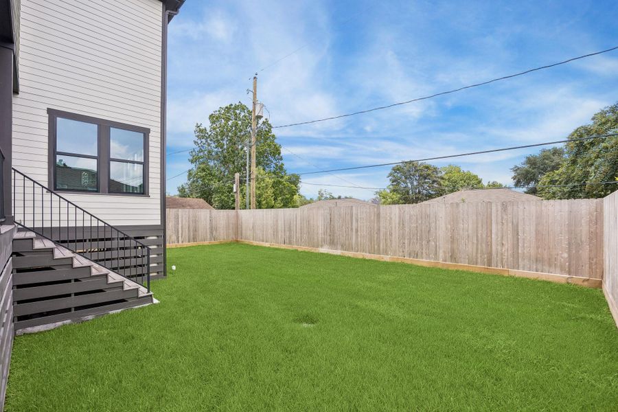 Exterior details and patio area of a home in , Houston (Image 4). Exterior details and patio area of a home in , Houston (Image 4).