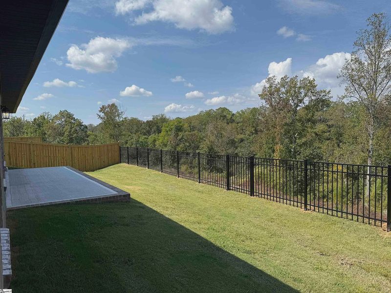 Exterior details and patio area of a home in Bracken Woods, Piedmont (Image 16).